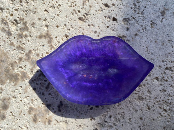 Deep Purple Lip incense holder