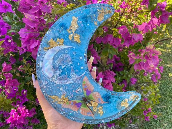 Lucid Dreams Crescent Moon Tray